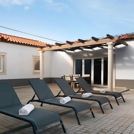 Rosa Com Piscina E Jacuzzi فيلة *