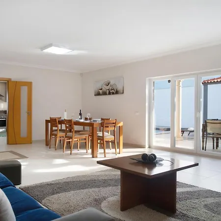 Rosa Com Piscina E Jacuzzi Villa Salir de Matos