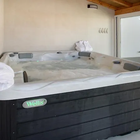ヴィラ Rosa Com Piscina E Jacuzzi Salir de Matos
