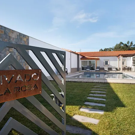 Rosa Com Piscina E Jacuzzi ヴィラ Salir de Matos